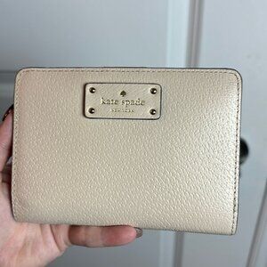 Kate Spade Cream Wallet